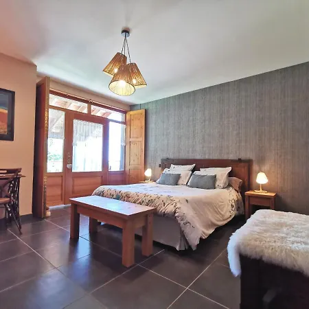 Evasion En Ferme Renovee Avec Spa, Spacieuses & Activites Nature - - Fr-1-582-409 Bed & Breakfast Saint-Privat-dʼAllier